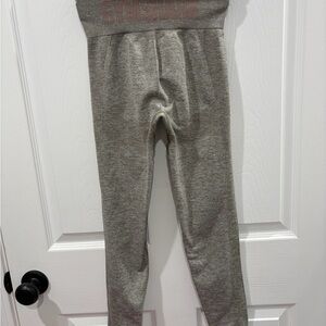 Gymshark Kids Light Grey Seamless Leggings with Logo Waistband